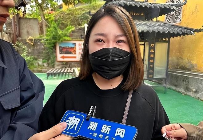妈妈近况曝光！摆摊卖甜品想踏出重生第一步PG电子麻将胡了试玩“重庆姐弟坠亡案”(图10)