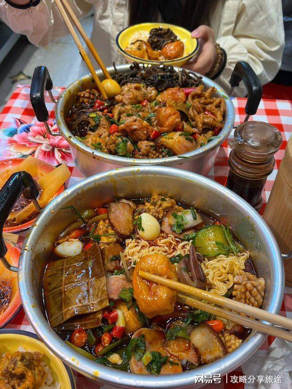 游最好 重庆七日游最好的省钱方式游玩攻略PG电子麻将胡了2试玩什么时候去重庆旅(图2)