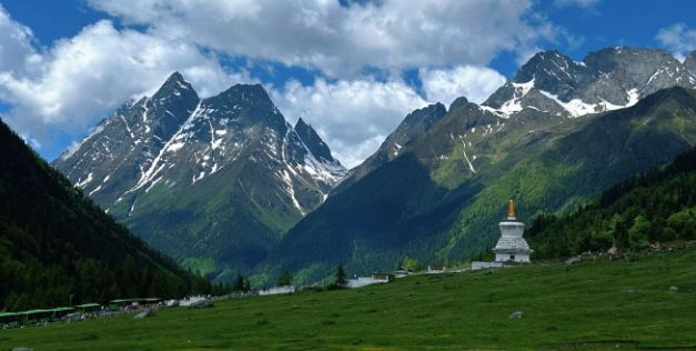 天花板出炉！省文旅联合推荐10 条精品线覆盖PG麻将胡了2模拟器2026 四川纯玩线路(图2)